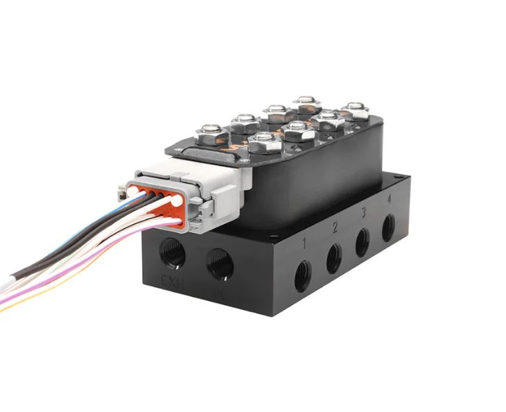 AccuAir VU4 4-Corner Manifold (NPT)